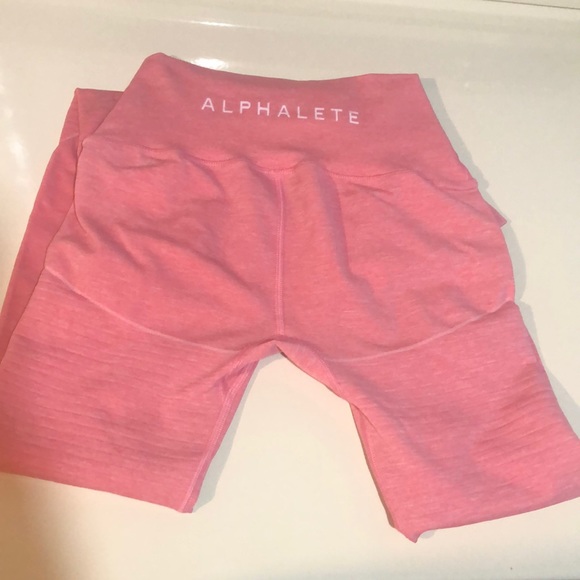 Alphalete 🚫🚫 SOLD 🚫🚫 - Picture 4 of 5